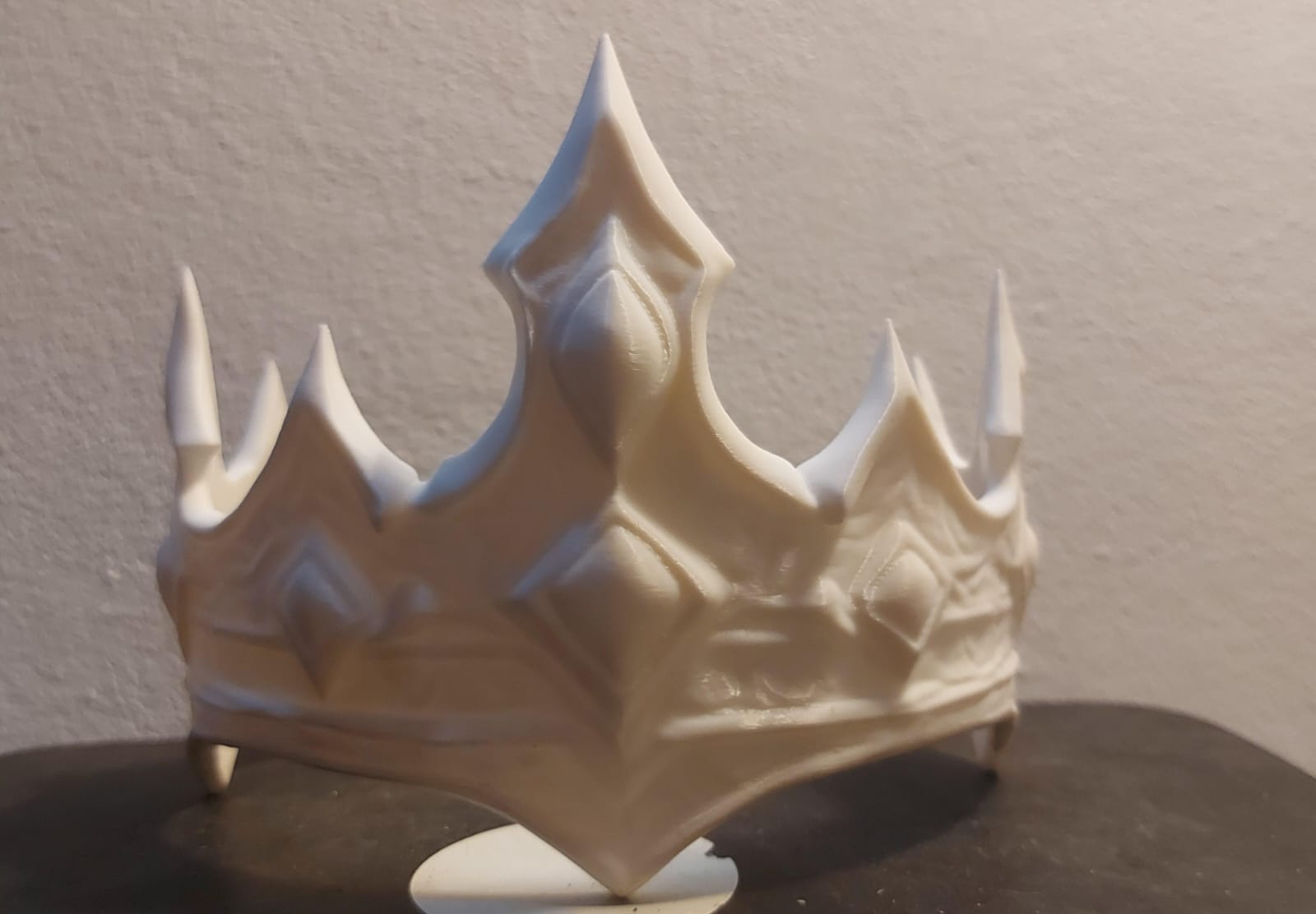 Crown Design 4 - 3D printed by Moon Studio 3D